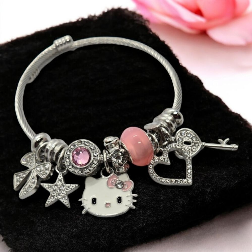 Hello Kitty Beaded Charm Bracelet Rhinestone Silver Heart Bow Cat Star Jewelry